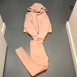 Gym shark sweater and pants